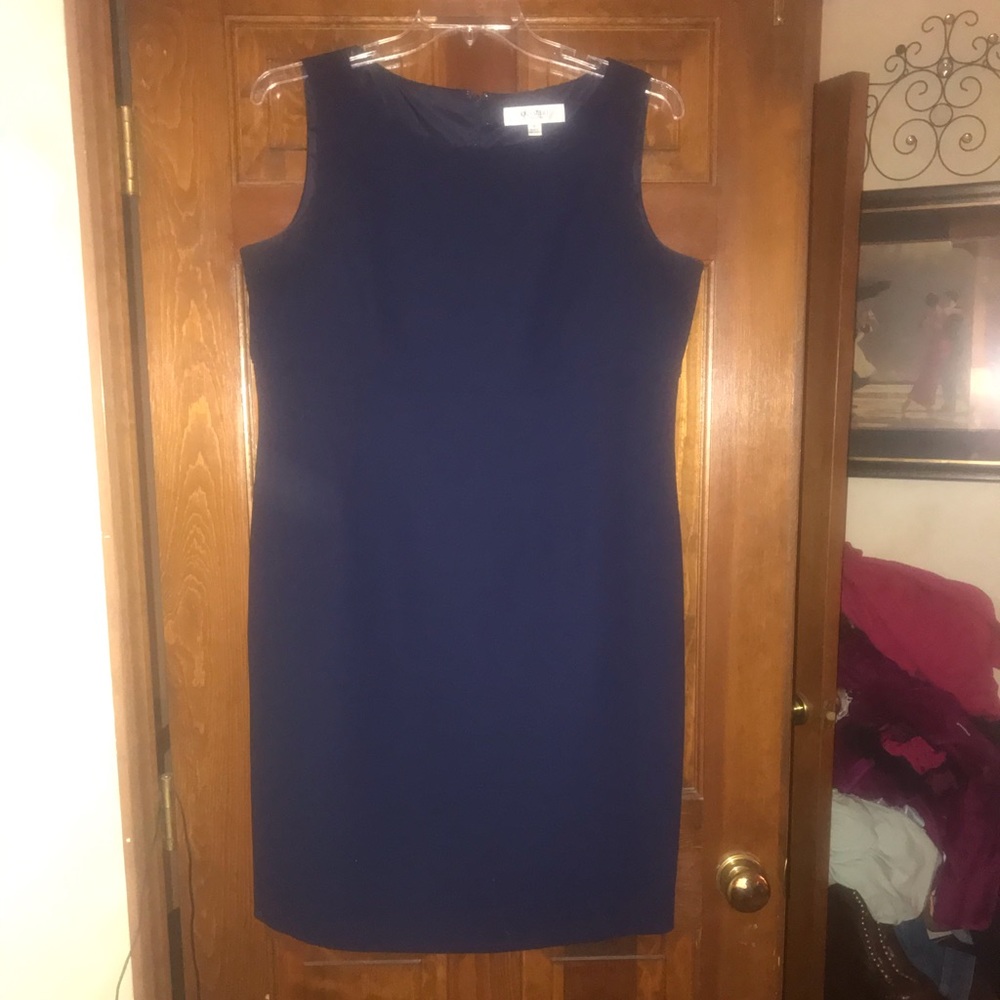 Jones Studio Navy Business suit dress 16